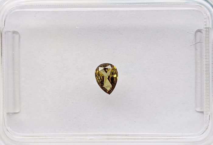 Diamant - 0.10 ct - Poire - Vert jaunâtre profond fantaisie - SI1, No Reserve Price