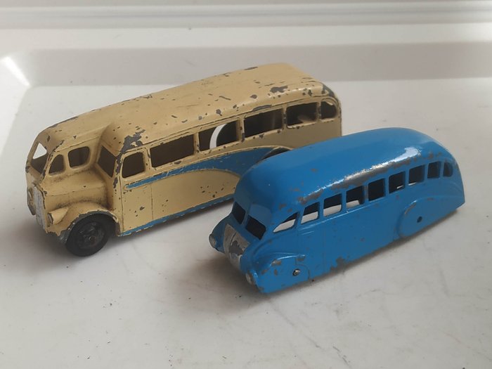 Dinky Toys 1:48 - 2 - Modellbuss - Pre-War First Original Issue - First Serie Ocean Blue Streamlined Bus no. 29B - 1936/'38 & Original - Första nummer - första serien "Single Deck Bus" nr 29E - 1948