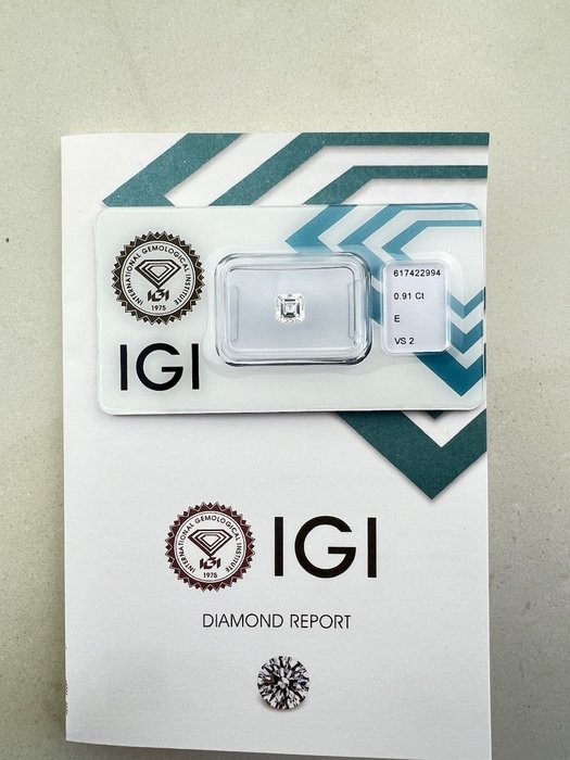 1 pcs Diamante  (Naturale)  - 0.91 ct - Quadrato - E - VS2 - International Gemological Institute (IGI)