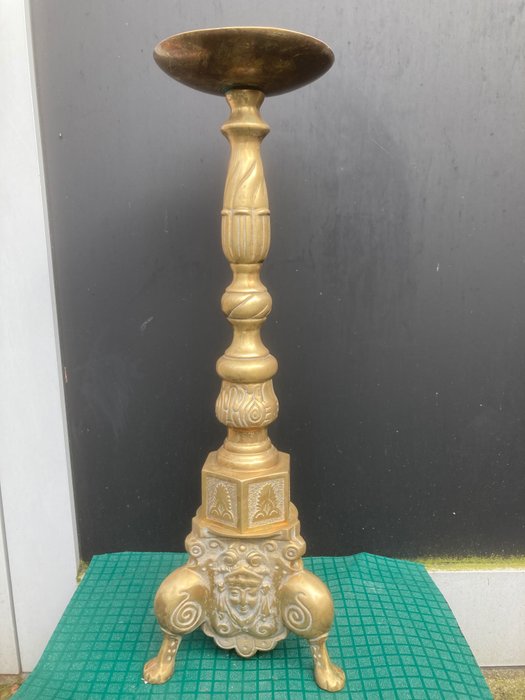 Chandelier chandelier d'église - retable - Bronze