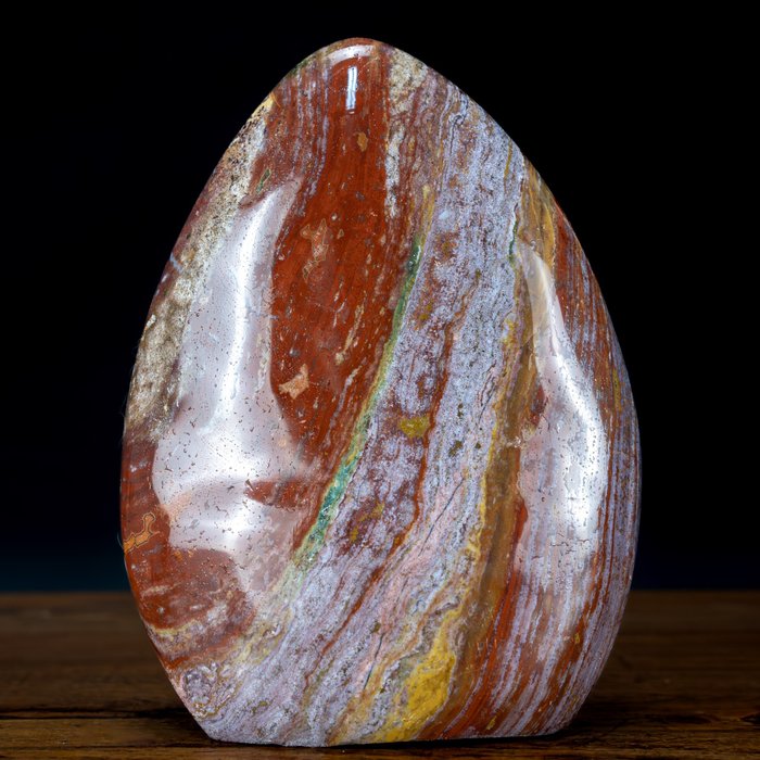 Natural Very Artistic Agate Skulpture- 1510.27 g