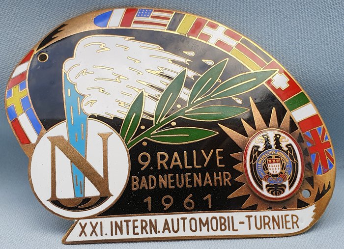 Insignia - Geëmailleerde Grille Badge - 9. Rallye Bad Neuenahr 1961 - Alemania - Mediados del siglo XX (Segunda Guerra Mundial)