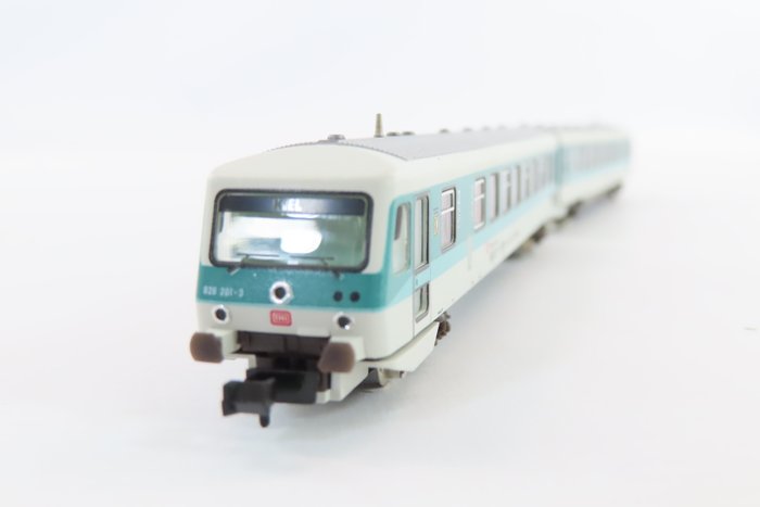 Fleischmann N轨 - 7428 - 火车单元 (1) - 2 件套柴油火车组“Pendolino” - DB