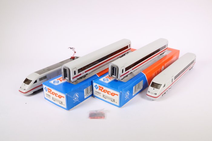 Roco H0 - Uit set 41203/44896/44897 - Train unit (1) - Four-piece ICE2 BR 402 - DB