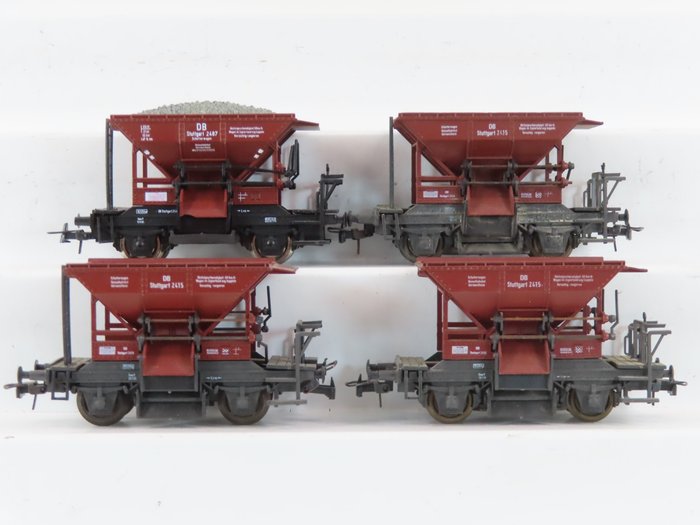 Roco H0轨 - Uit set 51159/4334A - 模型火车货运车厢 (4) - 4 两轴底部/自卸机，其中一台带负载 - DB
