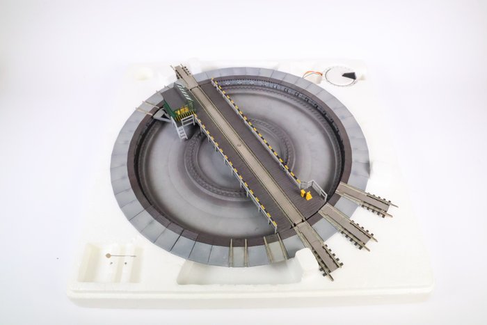 Fleischmann H0 - 6652 - Model train attachment (1) - Turntable with four connections