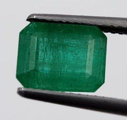 Grøn Smaragd - 2.97 ct