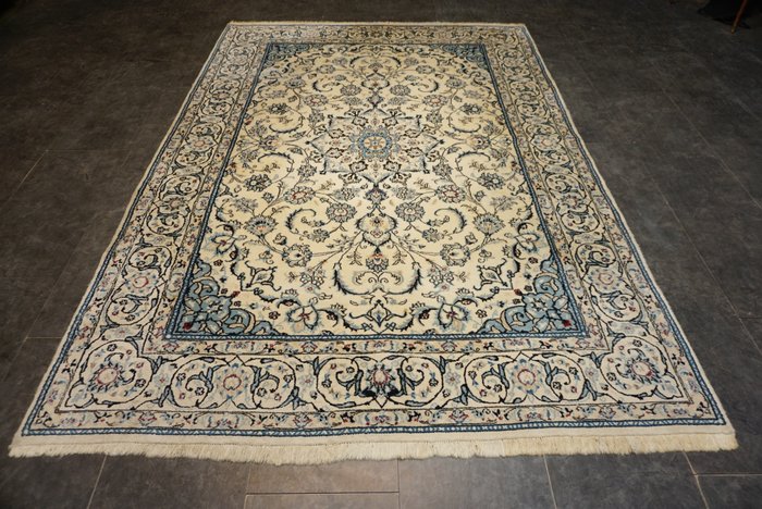 波斯语 nain 很好 - 小地毯 - 240 cm - 168 cm