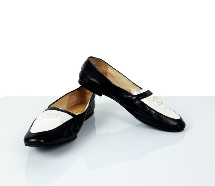 Chanel - Mocassins - Tamanho: Shoes / EU 37, Shoes / EU 37.5