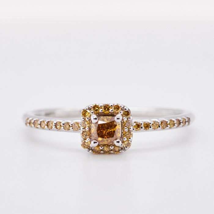 No Reserve Price - 0.44 tcw - Fancy Mix Brownish Yellow - 14 karat Hvidguld - Ring Diamant