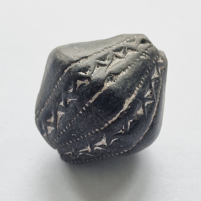 Valle dell'Indo Terracotta incisa Talismano di perline - 30 mm  (Senza Prezzo di Riserva)