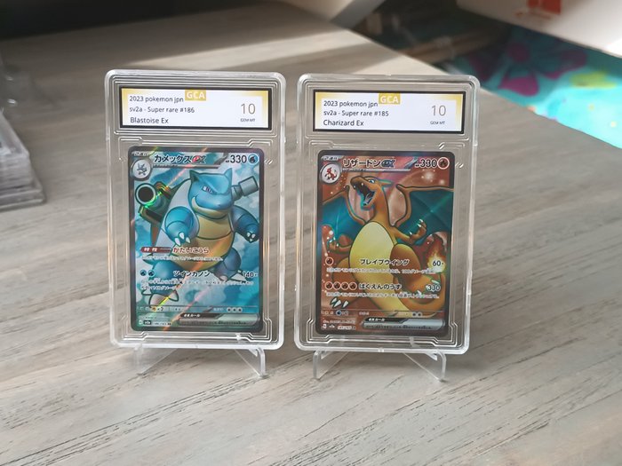 Pokémon - 2 Card - Blastoise, Charizard