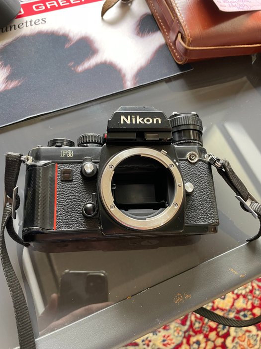 Nikon F3 Single lens reflex camera (SLR)