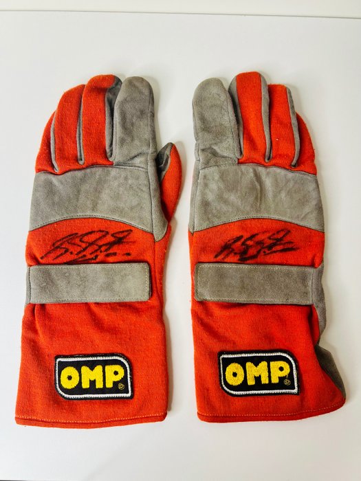 Ferrari - Formula One - Michael Schumacher - 1997 - Race gloves