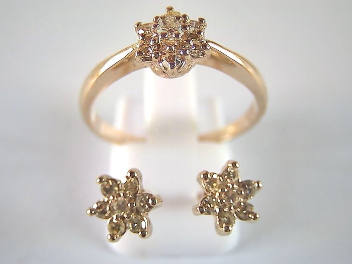 Conjunto de joyas de 2 piezas - Oro blanco  0.51ct. Diamante 