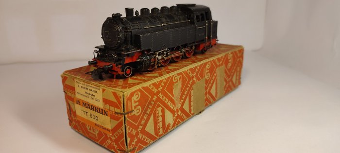 Märklin H0 - TT800.4 - Locomotiva com vagão de carvão (1) - BR 86 - DRG
