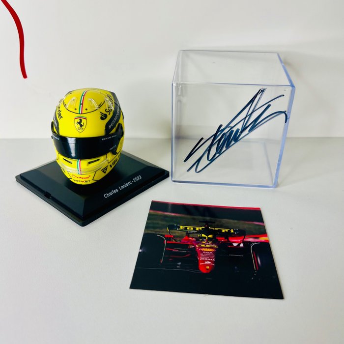 Ferrari - campionato mondiale Formula 1 - Charles Leclerc - 2022 - Casco escala 1/5 