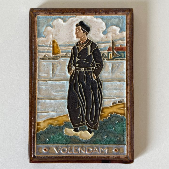 瓷磚 - 景泰藍磁磚 - 福倫丹傳統服飾 - De Porceleyne Fles, Delft - 1920-1930 