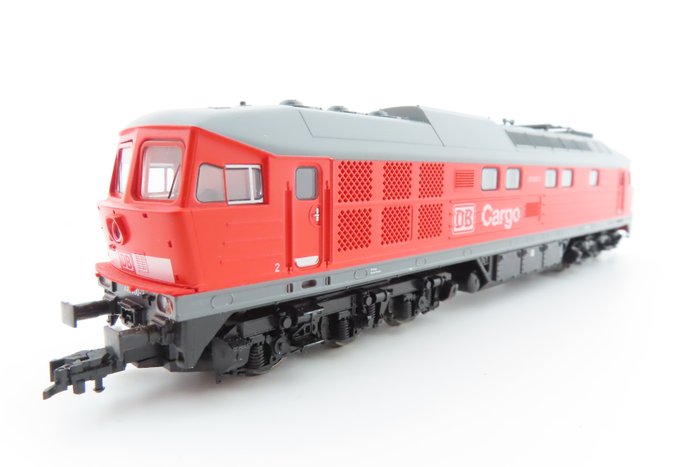 Roco H0轨 - 63687 - 柴油内燃机车 (1) - BR 232“柳德米拉” - DB