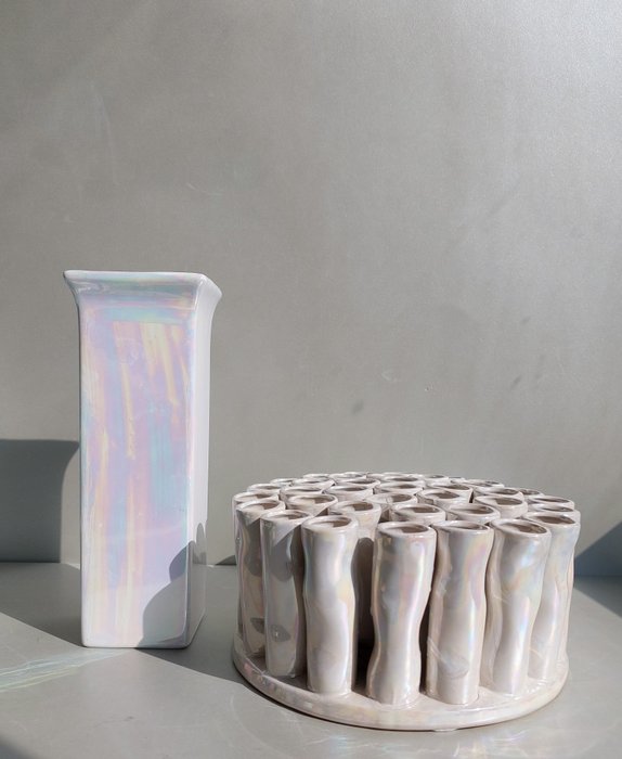 Vase (2) -  Tulpenvase  - Töpferware