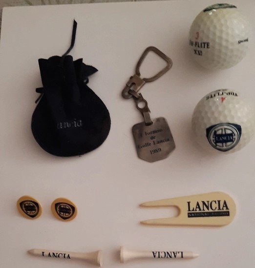 Souvenirs Vintage 1er Tournoi de Golf Lancia 1989 - Lancia - 1989