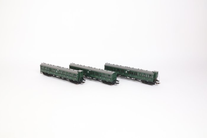 Piko H0轨 - 模型火车客运车厢 (3) - 车厢；三等和一/二等 - NS