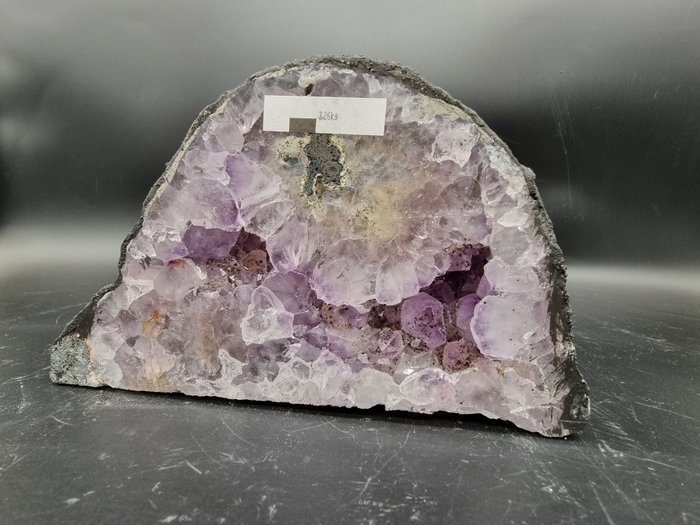 紫水晶大教堂 - Geode 紫晶 - 高度: 12.5 cm - 宽度: 20.5 cm- 3.26 kg