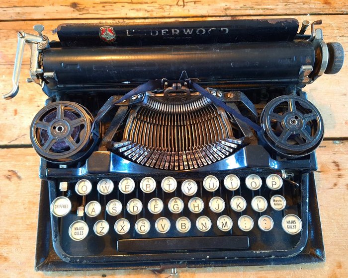 Underwood Portable 3-Bank, 1920s - Typewriter - metal