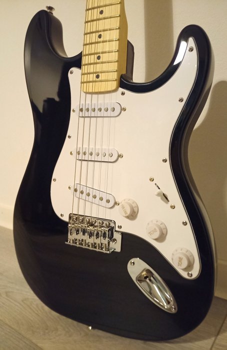 Fazley - Fazley Strat Guitar Set - Mint like New ! -  - Guitarra elétrica - 2023