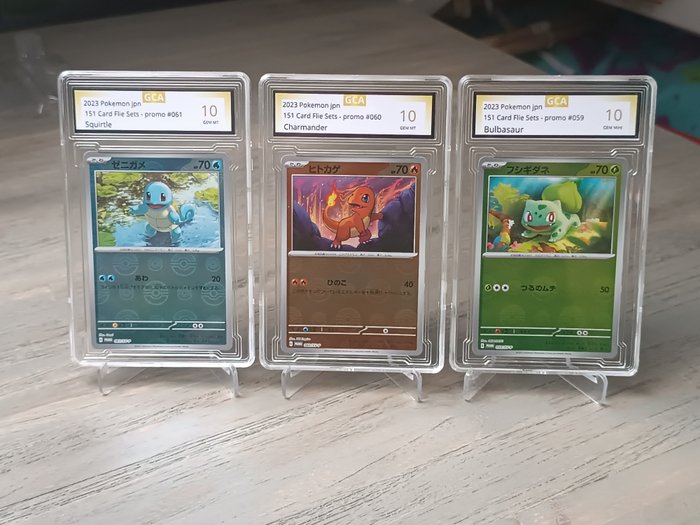 Pokémon - 3 Card - Charmander, squirtle and Bulbasaur
