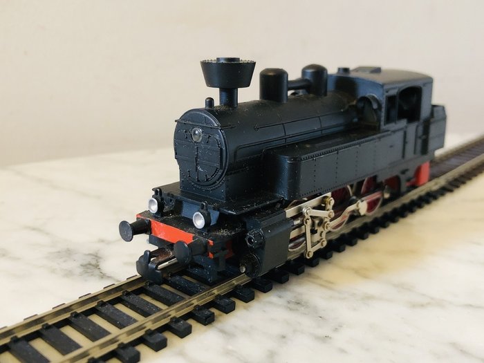 Kleinbahn H0 - Locomotiva com vagão de carvão (1) - 0-3-0 “Áustria” - ÖBB