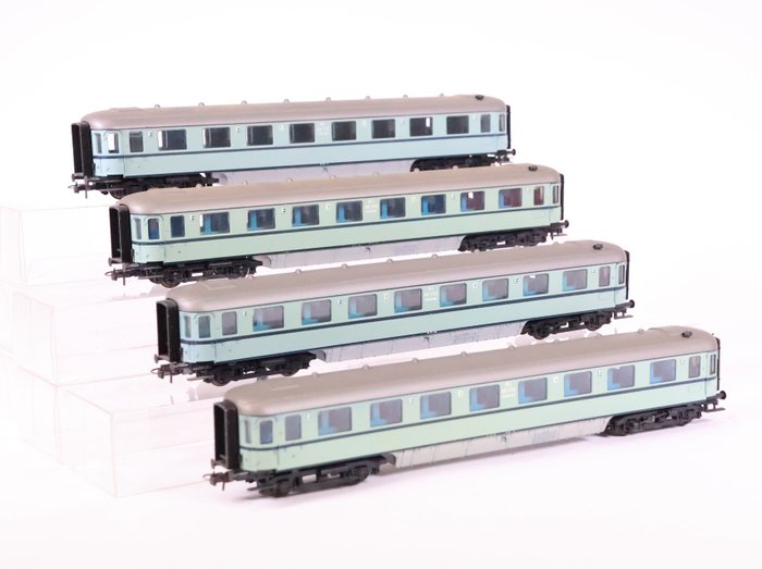 Roco H0 - 4218D - 模型客運火車 (4) - 四輛 D 計畫車廂，重新漆成綠松石色 - NS