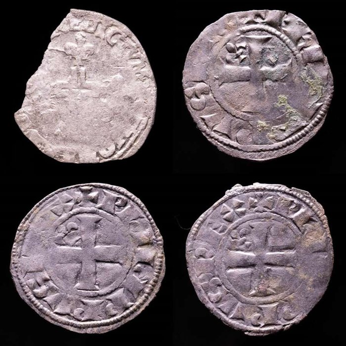 法国. Lot of 4 medieval French silver coins, consisting 3 x doubles tournois and Douzain 13th - 16th centuries