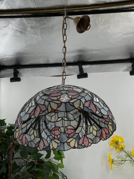 Lâmpada (1) - Candeeiro de teto Tiffany Art Nouveau - vidro - Vidro