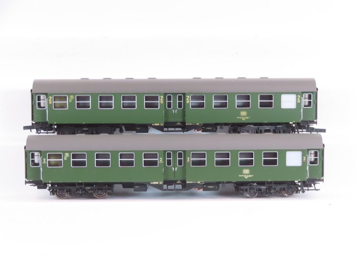 Brawa H0轨 - 46079/46091 - 模型火车客运车厢 (2) - 2辆二等三轴普通轨道车厢 - DB