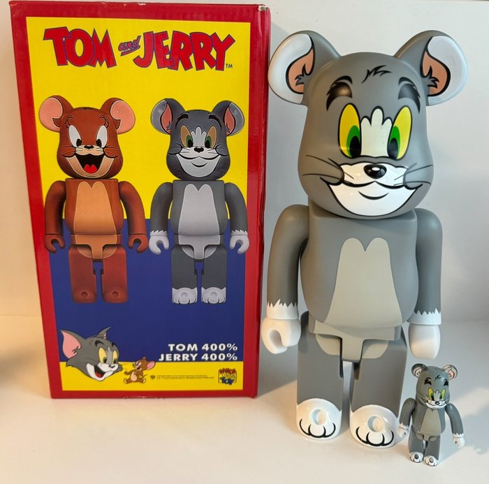 Bearbrick 400% and 100% Medicom Toy “Tom and Jerry”  Tom - Statue - PVC