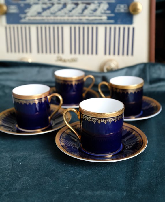 Rosenthal - Juego para café (4) - ART DECO Cobalt blue decorated with 24K gold--- Rare mocca sets - Porcelana