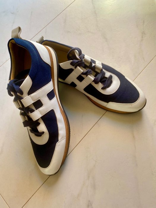 Hermès - Sportschuhe - Größe: Shoes / EU 44