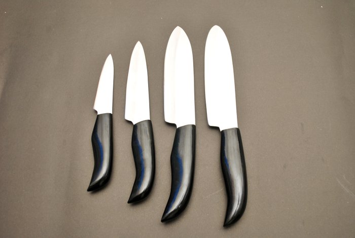 Küchenmesser - Kitchen knife set - Plastik, Stahl - Nordamerika