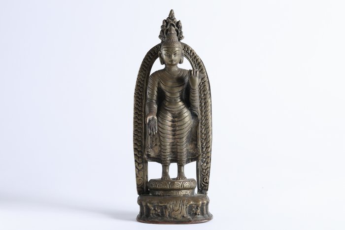 Estatua asiática de Buda de latón y cobre - siglo 20