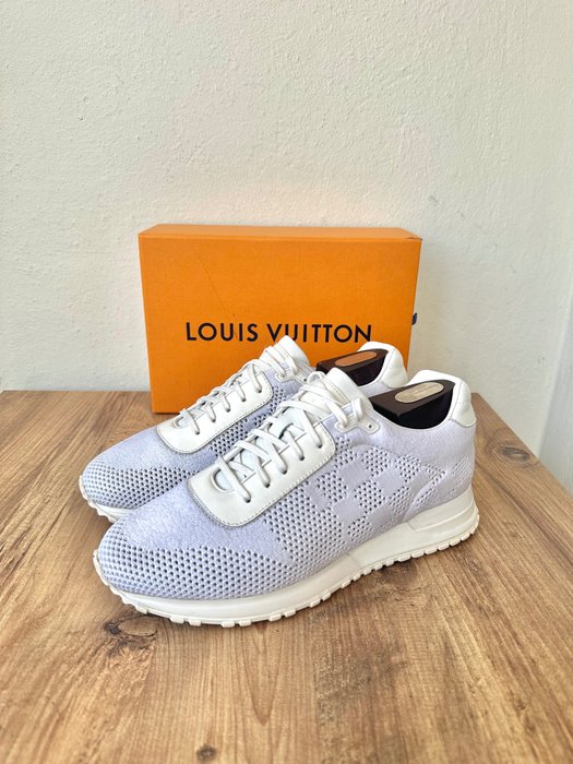Louis Vuitton - Sneaker - Größe: Shoes / EU 41, UK 7