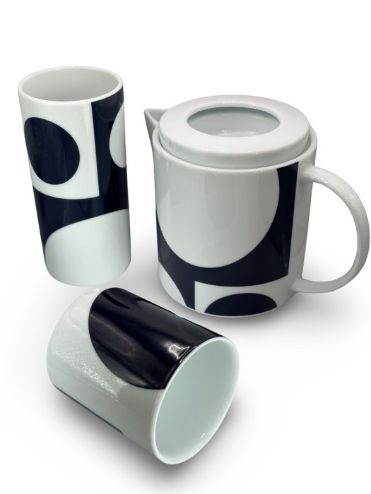 Menu - Pernille Vea, graphic design by Verner Panton - Teapot (3) - Porcelain