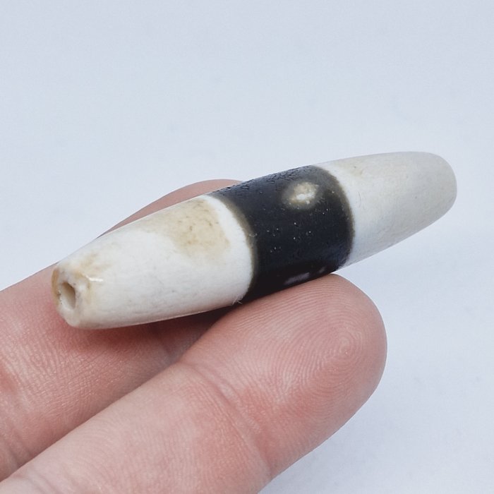 Altes Tibetisch/Nepalesisch Geätzter Achat Dreifarbige Perle - 57 mm