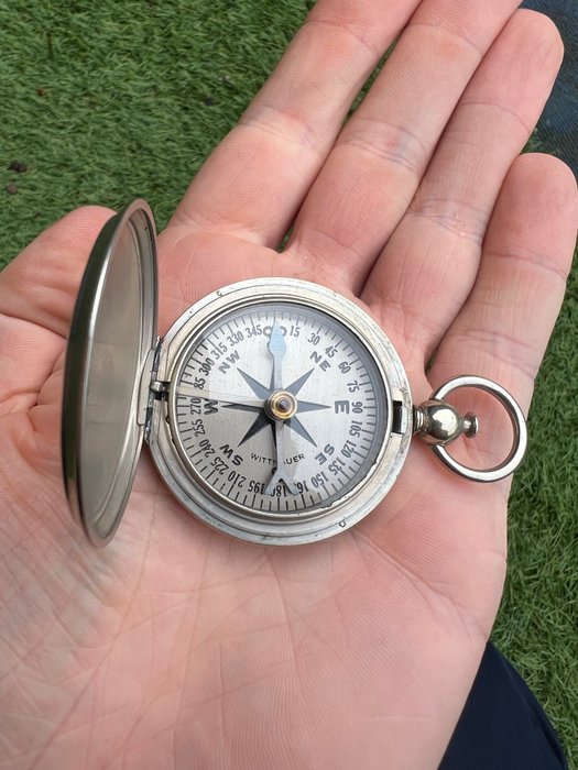 United States of America - WW2 USAAF Airforce Wittnauer Escape / Survival Compass - in beautiful, working condition - Military equipment - 1941