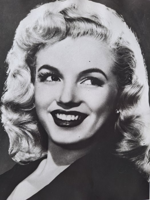 Marilyn Monroe, by photographer Frank Powolny (1901-1986) - 'Fatal Beauty'