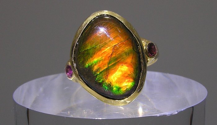 Ammolite 戒指 - 高度: 26 mm - 闊度: 20 mm- 5.7 g - (1)