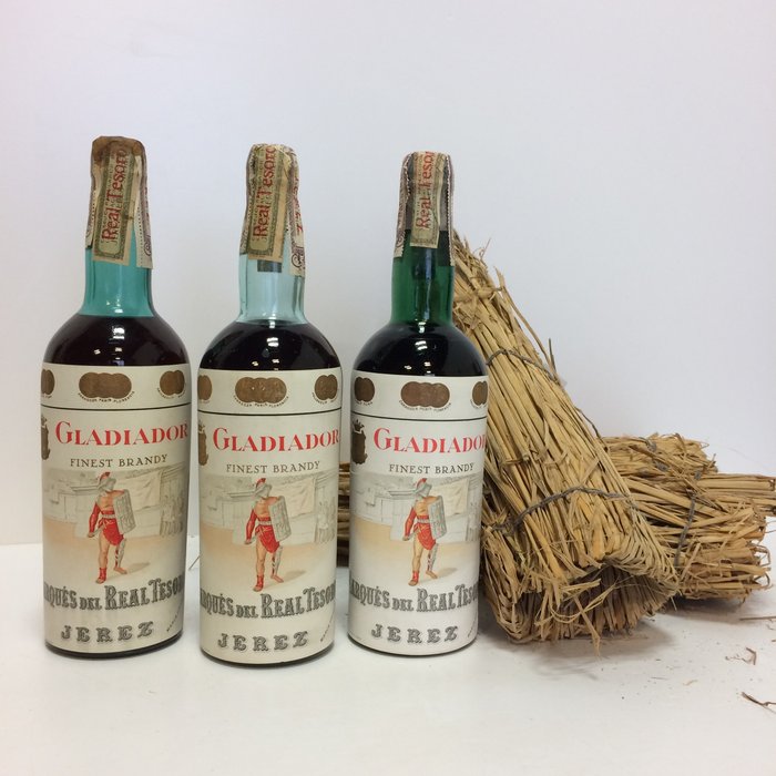 Marques del Real Tesoro - Gladiador Finest Brandy de Jerez  - b. Années 1950 - n/a (75cl) - 3 bouteilles