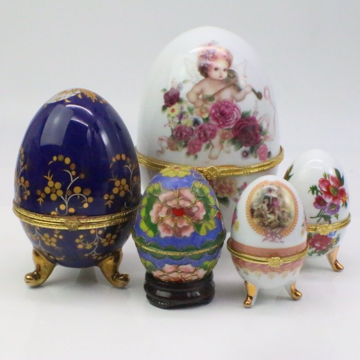 Fabergé-muna - Kultasilattu, Posliini