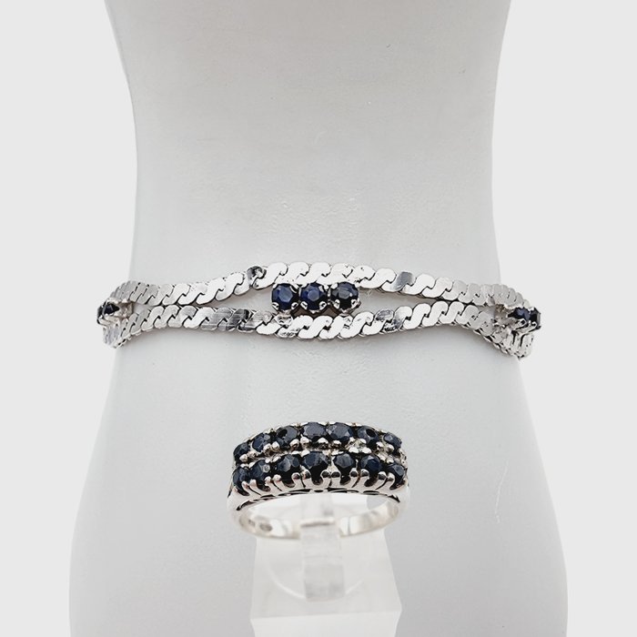 No Reserve Price - 2 piece jewellery set Silver Sapphire 