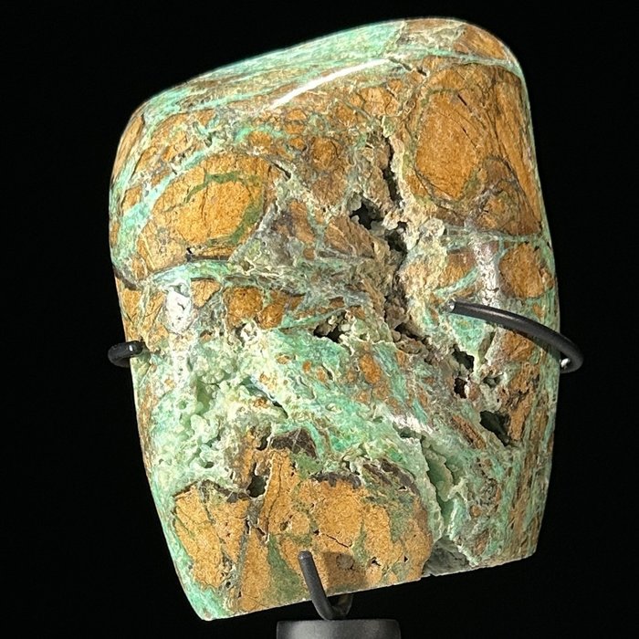 INGET RESERVPRIS - Full polerad grön Smithsonite Friform på ett anpassat stativ - Höjd: 23 cm - Bredd: 8 cm- 1600 g - (1)